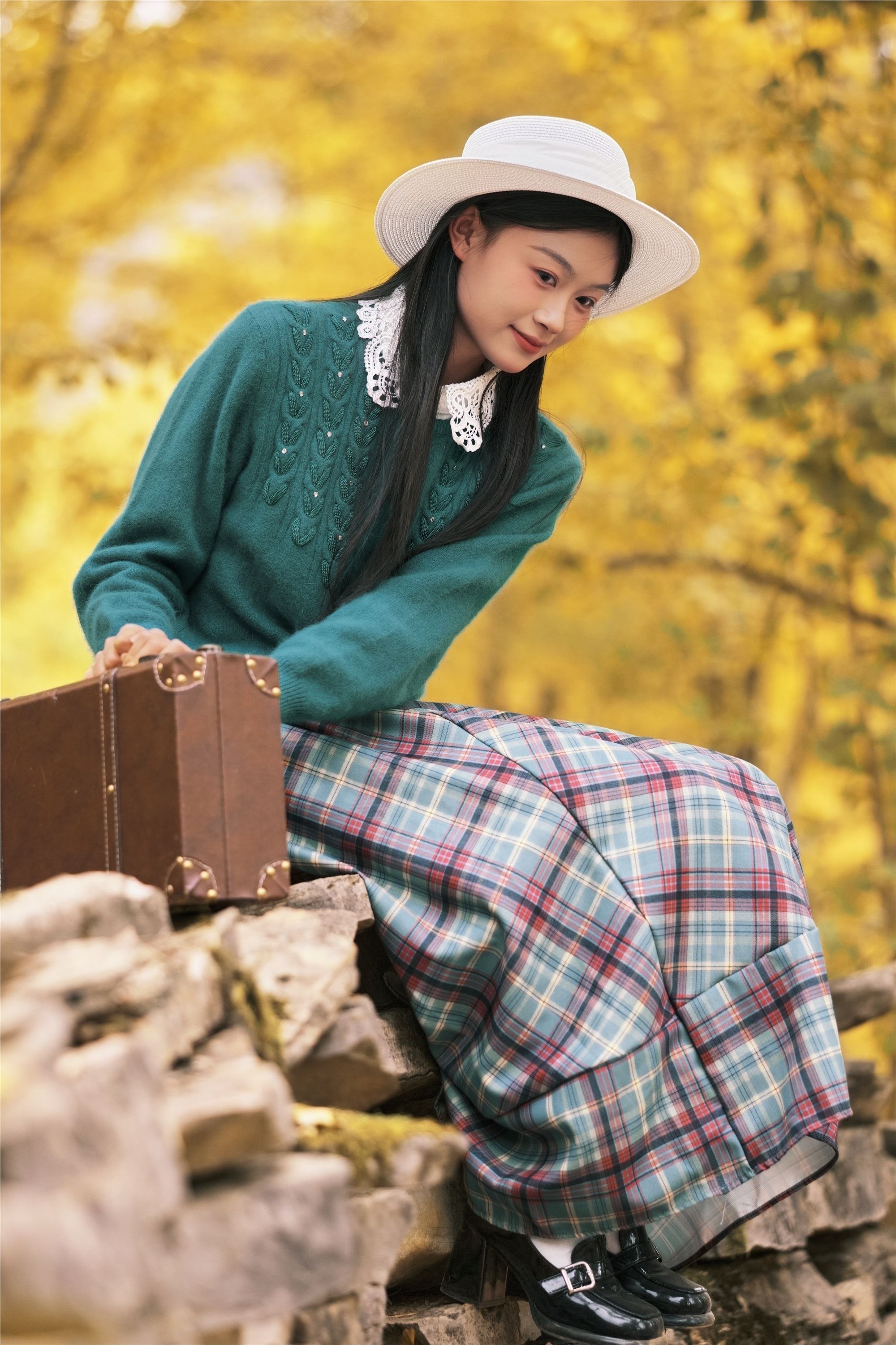 YITUYU艺图语 2025.01.25 复古银杏 小番茄